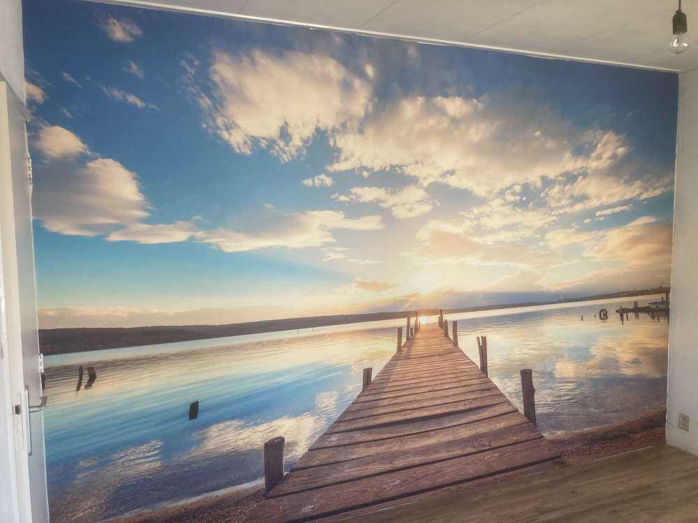 Embarcadero en el lago