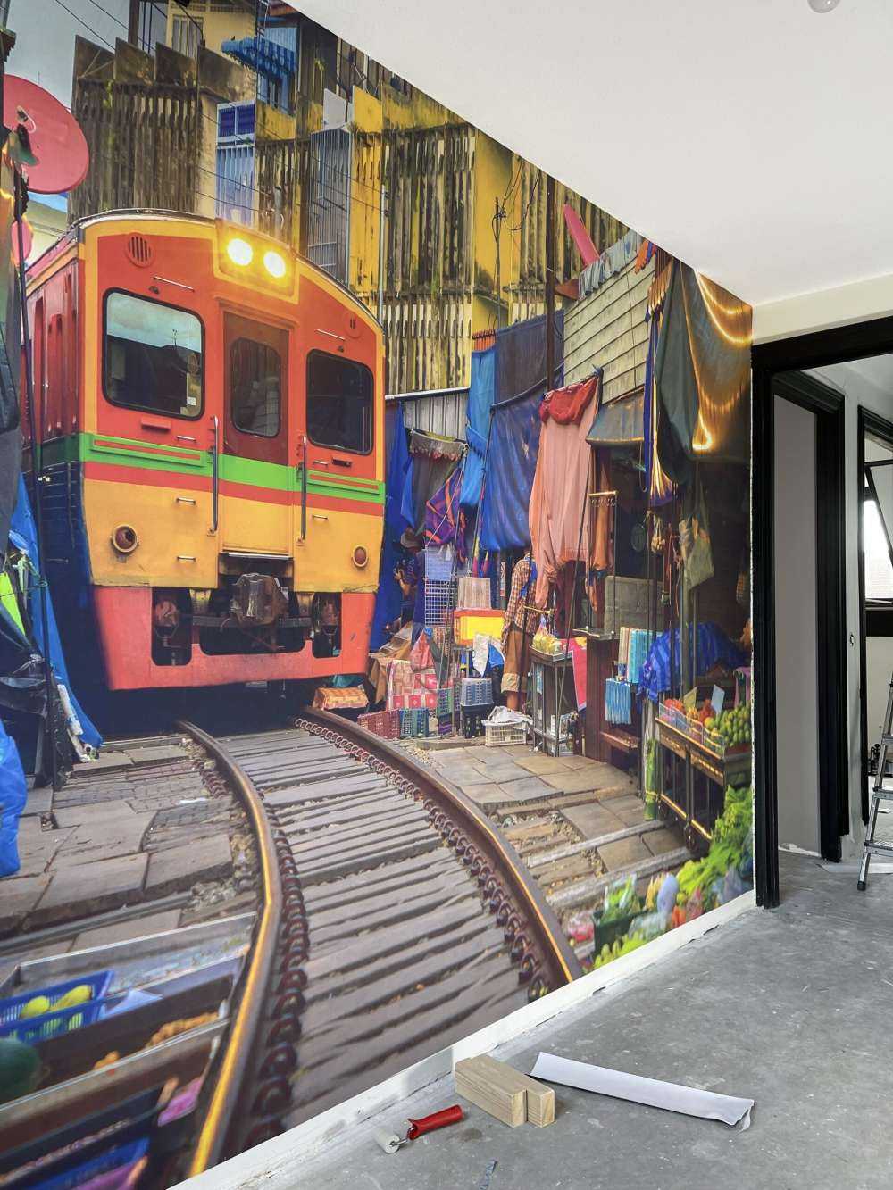 Tren en la plaza del mercado
