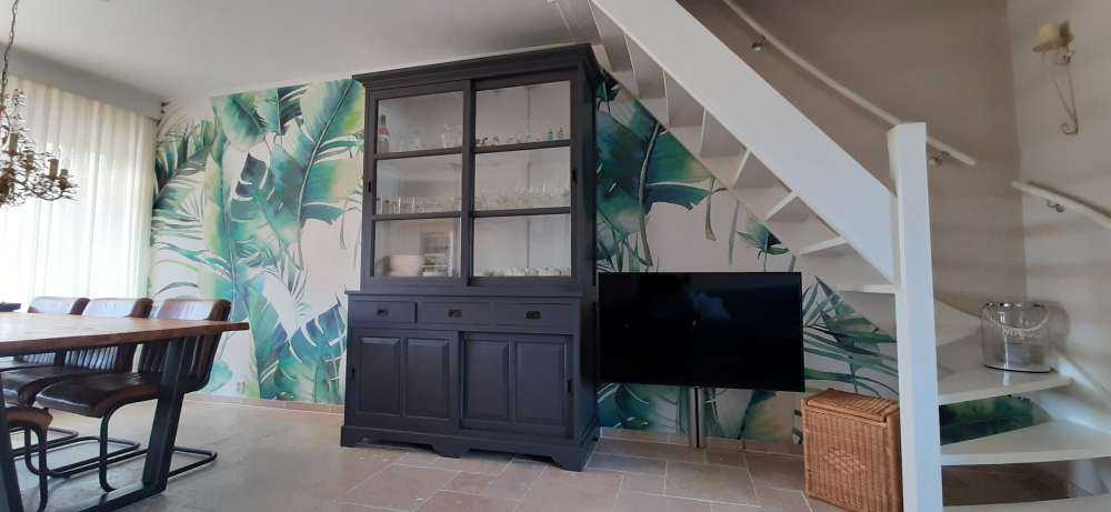 Hojas de palmera pintadas