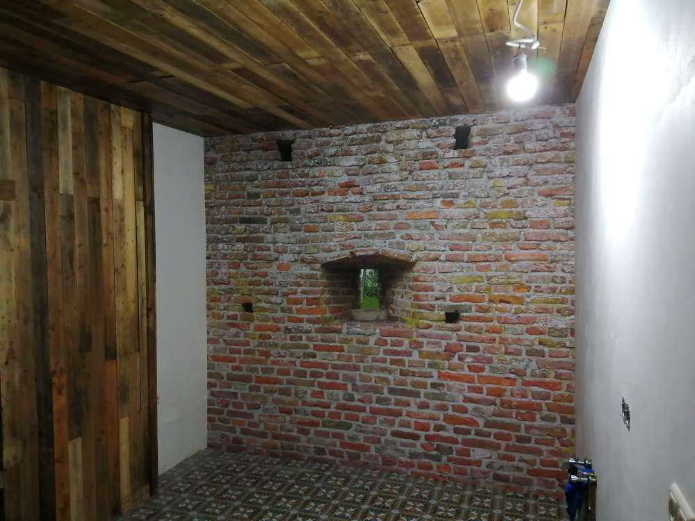Pared de la ciudad con vistas