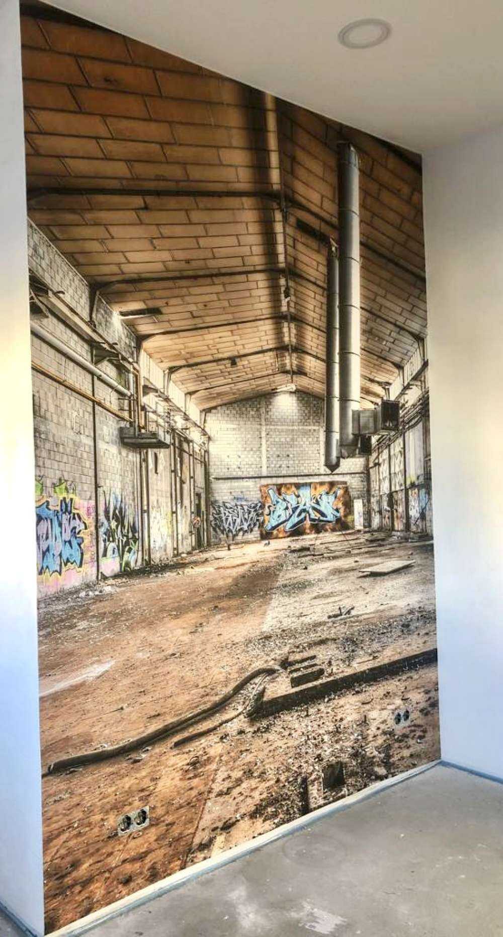 Antigua nave industrial abandonada