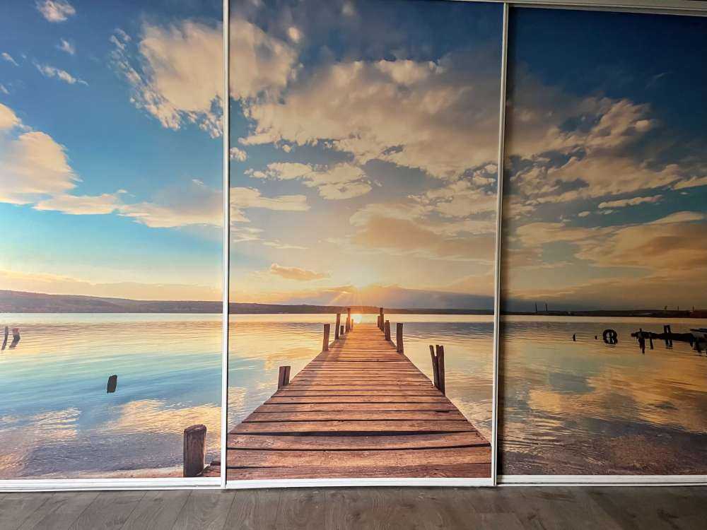 Embarcadero en el lago