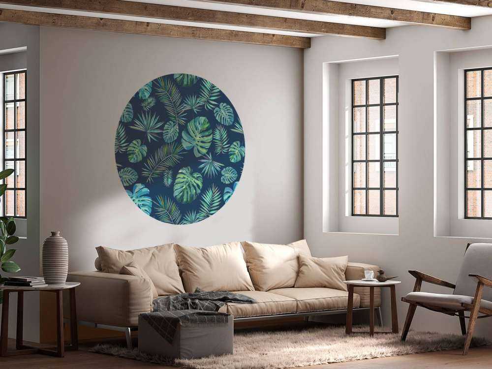 Hojas de palmera y monstera