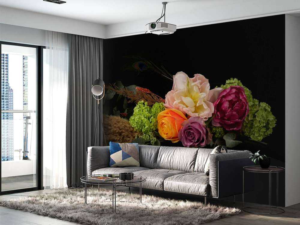 Guirnalda de flores con plumas