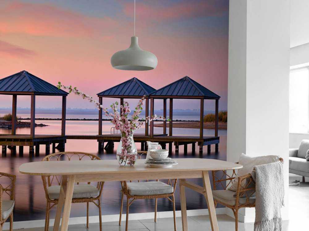Muelle de baño al amanecer