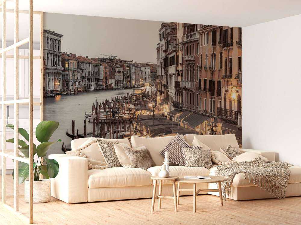 El gran canal de noche