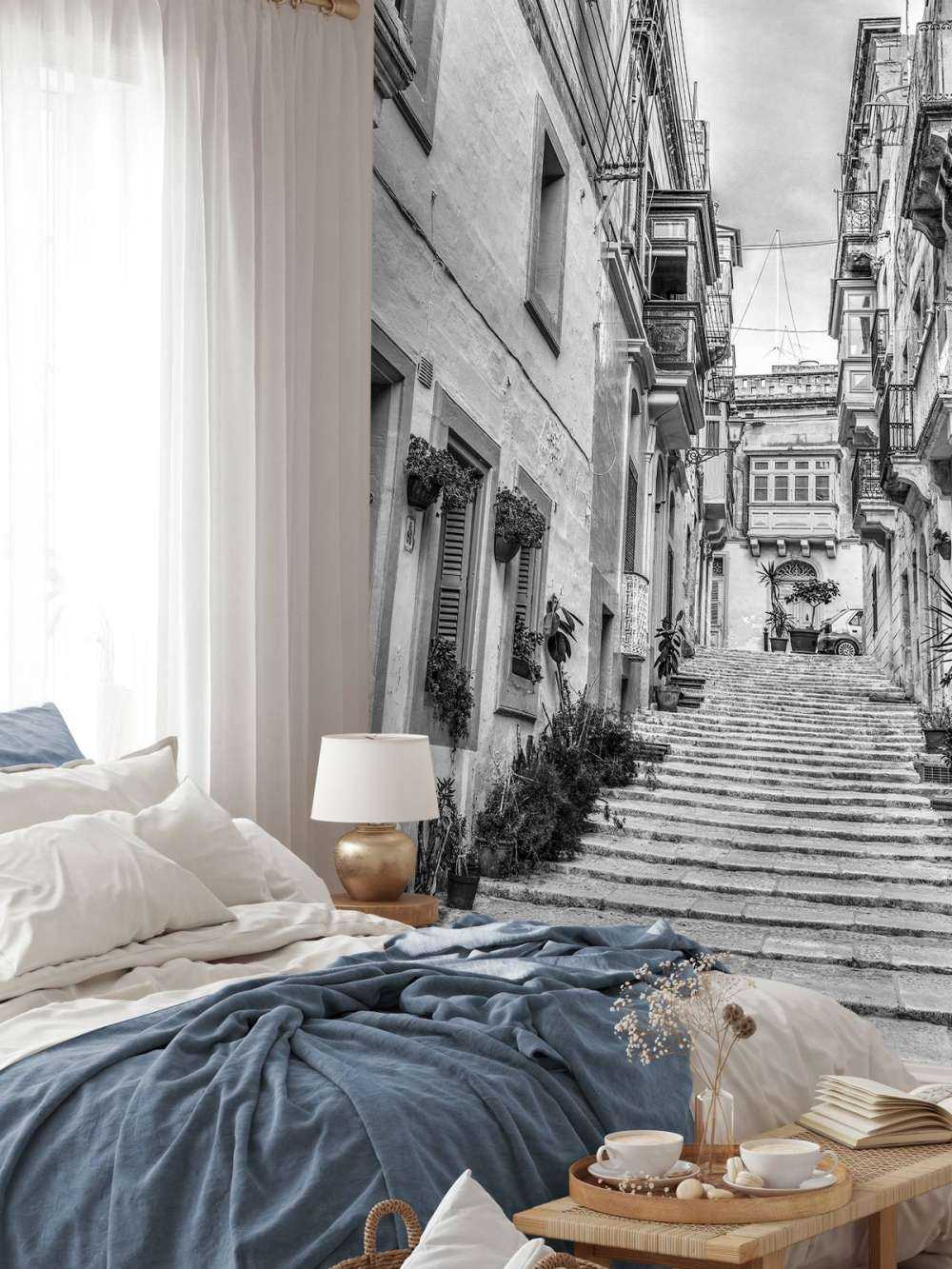 Escalera estrecha en Malta