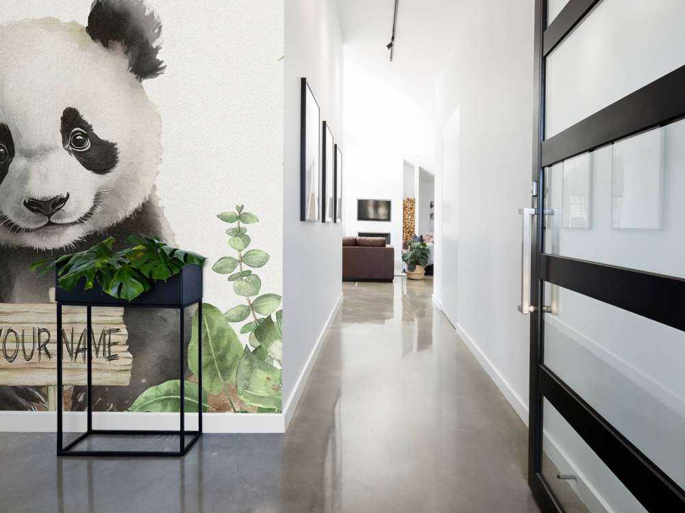 Panda bebé en la selva
