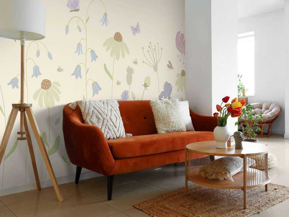 Campo de flores alto con mariposas arena, rosa viejo, verde y lila