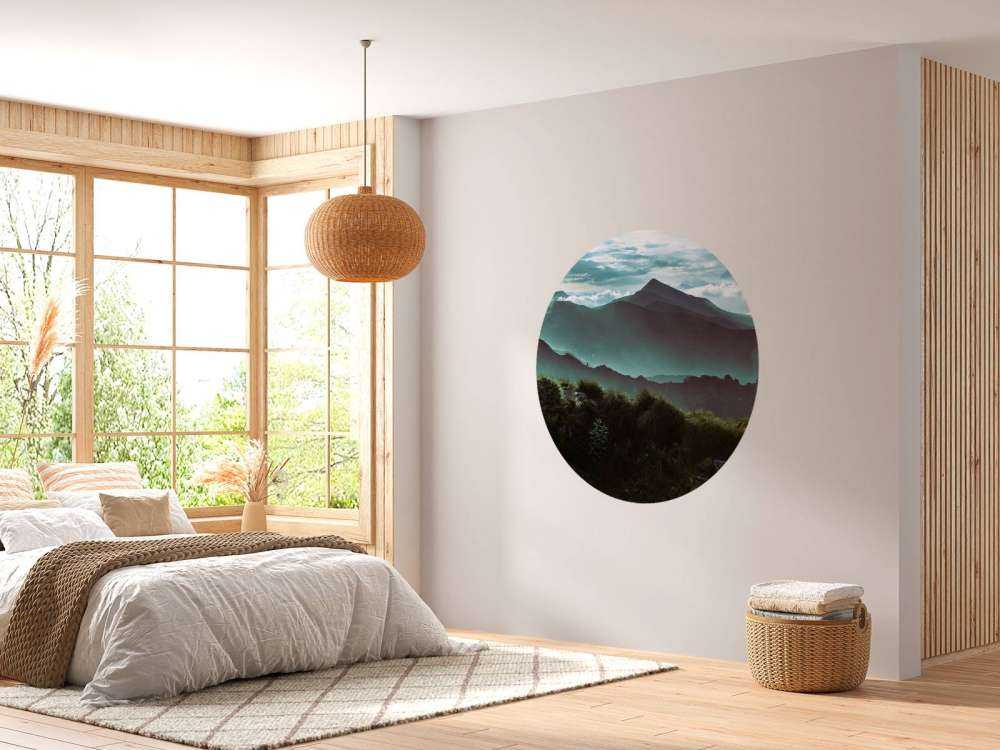 Selva con montañas