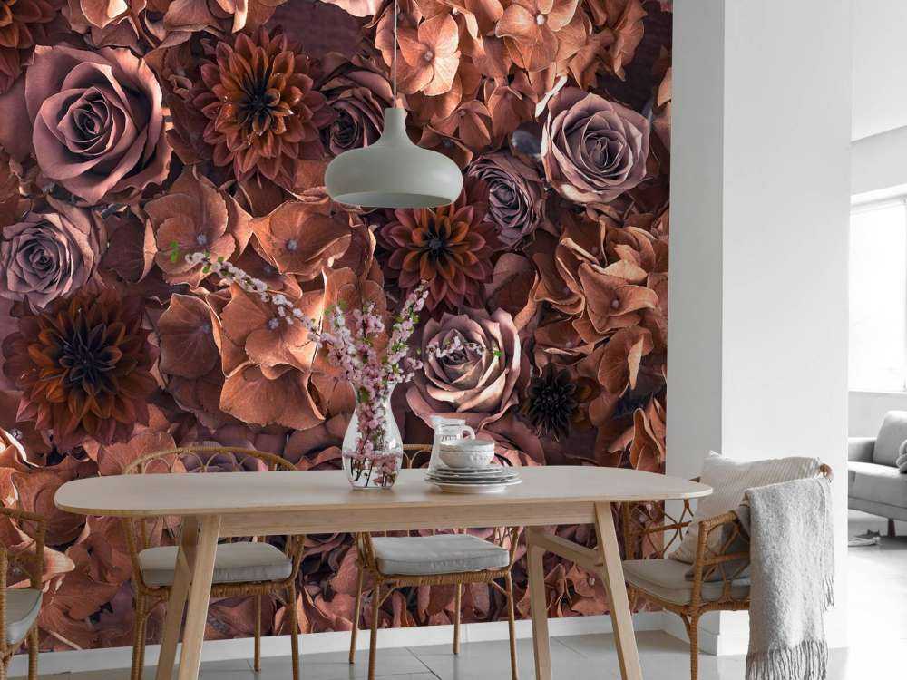 Hortensias, rosas y dalias