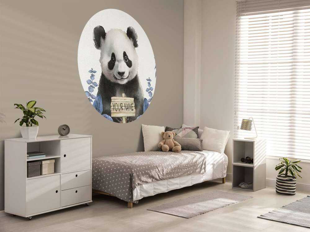 Panda bebé en la selva azul
