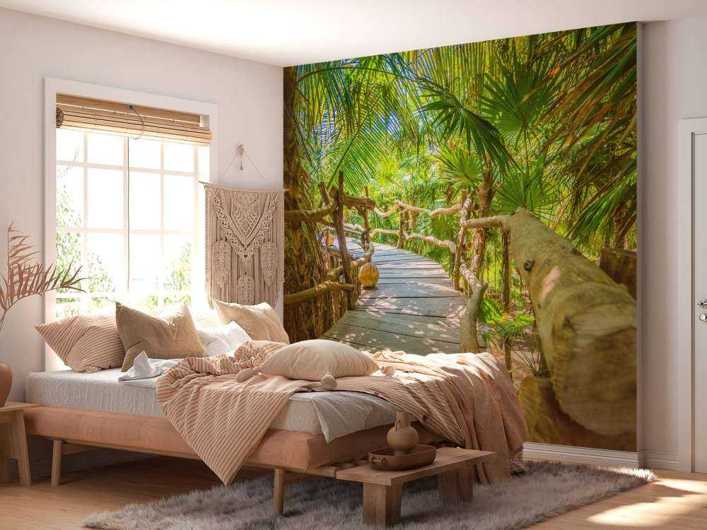 Puente en la selva tropical