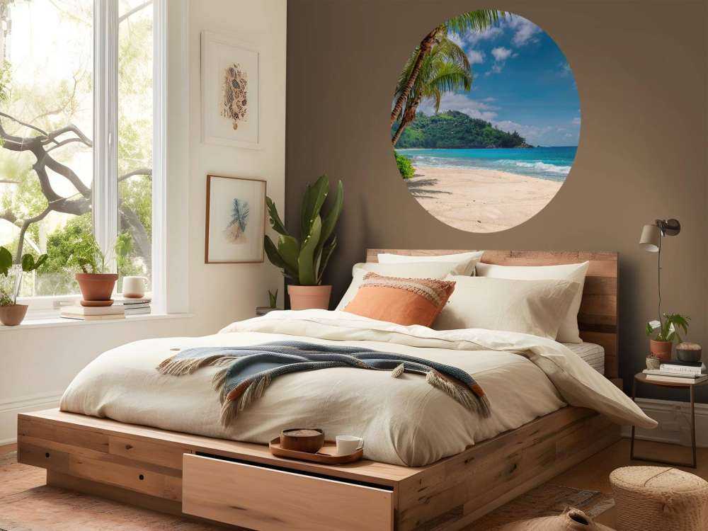 Hermosa playa con palmeras