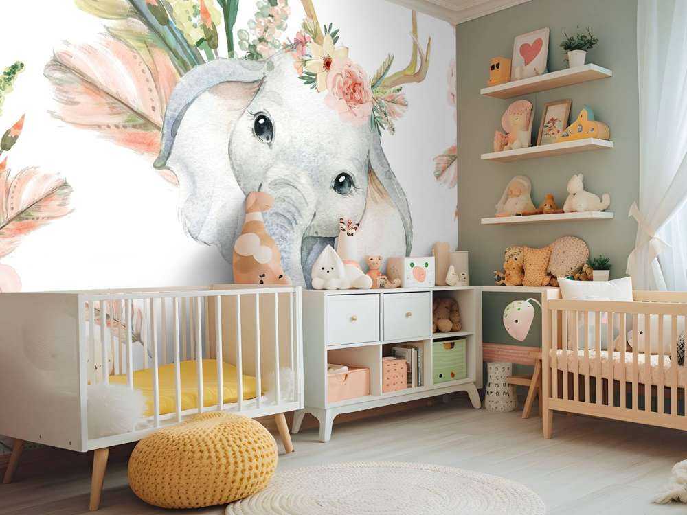 Bebé elefante flores rosas