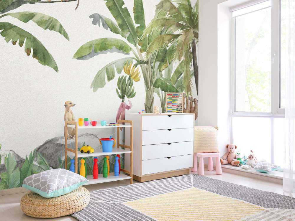 Selva con animales de colores