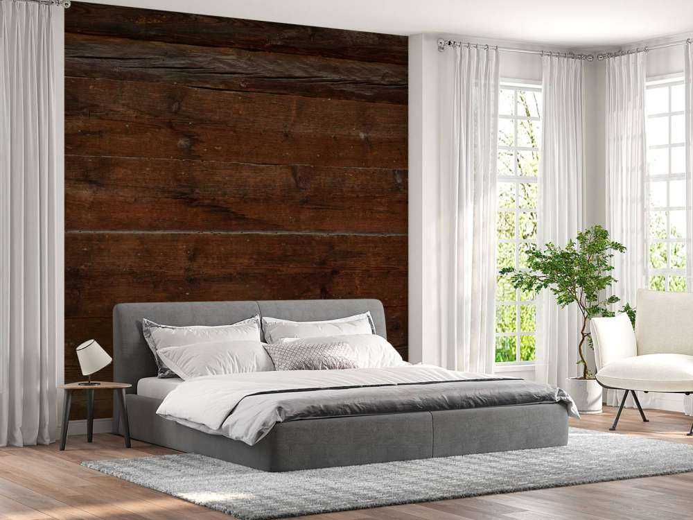 Varias tablas de madera oscura