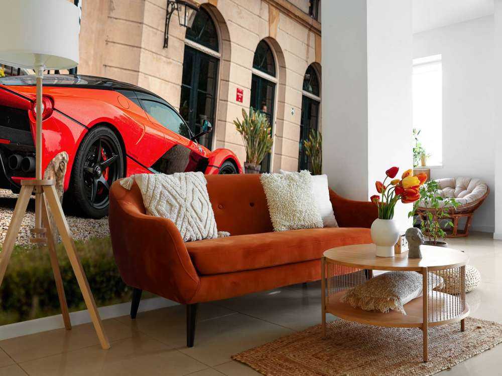 Ferrari laFerrari junto a una villa de lujo
