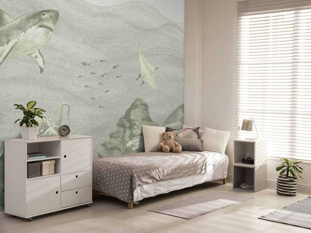 Mundo submarino con tiburones en verde