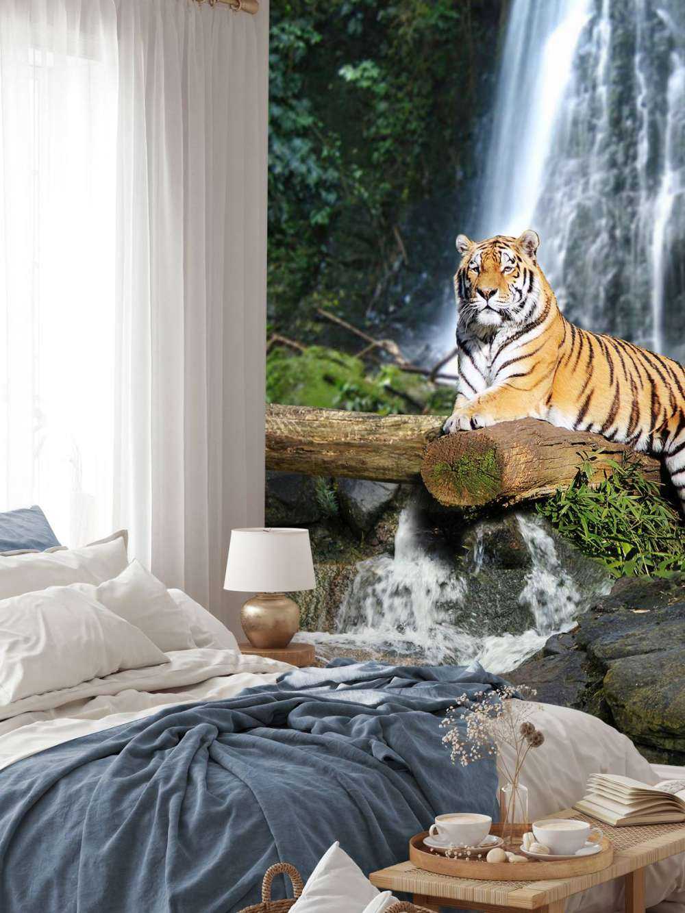 Tigre en la selva