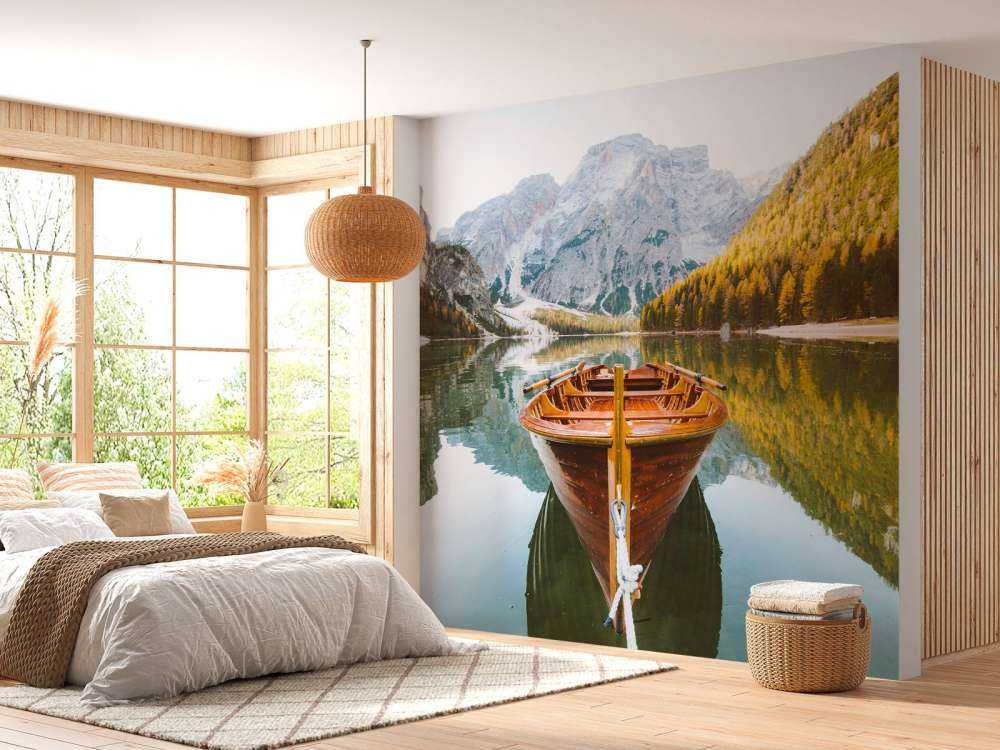 Barco de remos en el lago