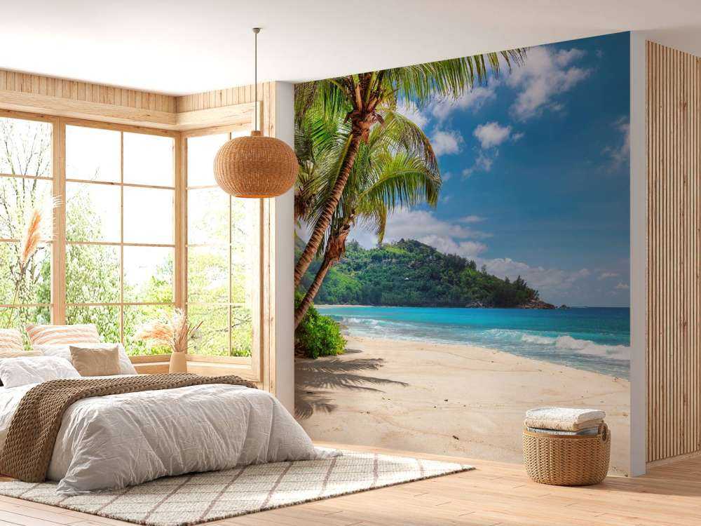 Hermosa playa con palmeras