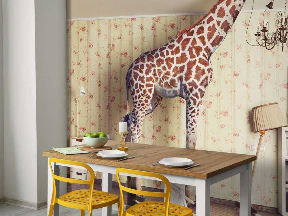 Jirafa en el salón