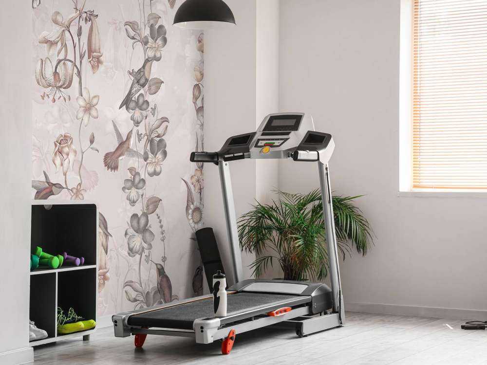 Flores de pradera y jardín amarillo claro