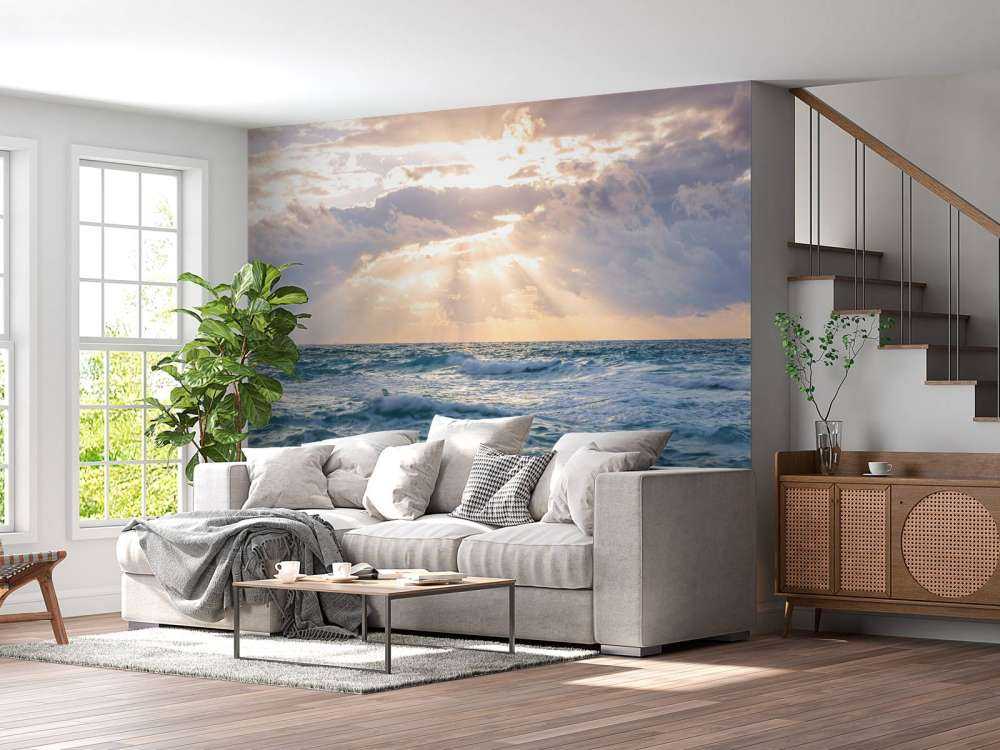 Rayos de sol junto al mar