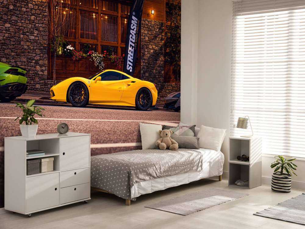 Autos exclusivos en cabaña de madera