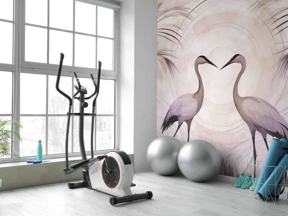 Grúas al atardecer gris