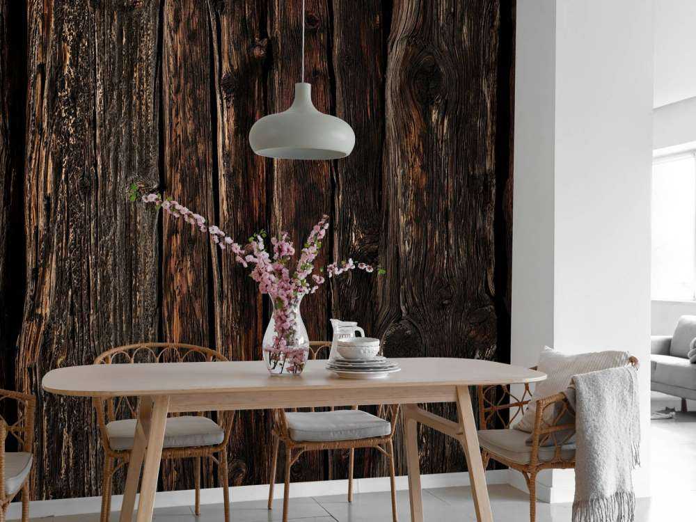 Madera vieja y oscura