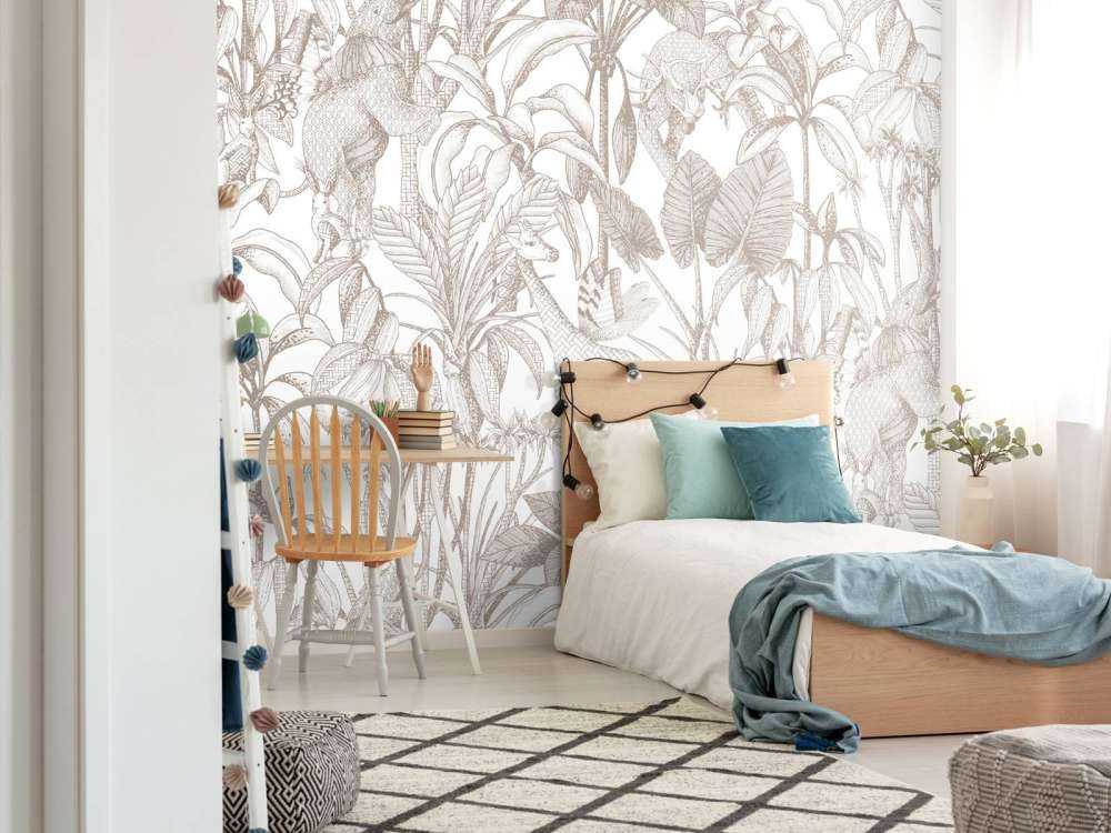 Animales entre las palmeras taupe