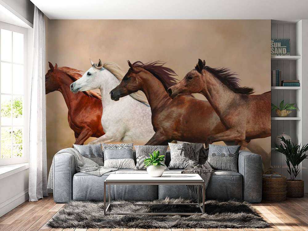 Caballos al galope en una tormenta de arena