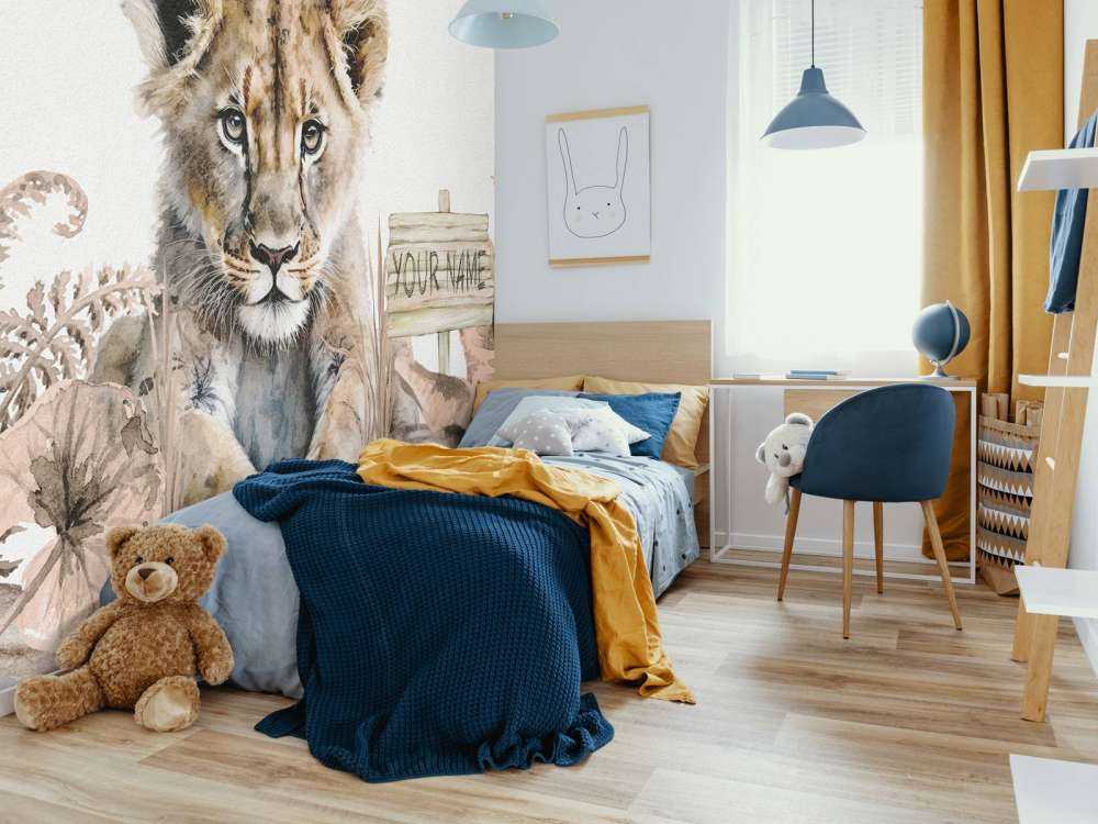 Bebé león en la jungla topo