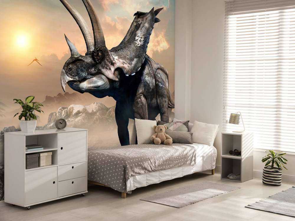 Dinosaurio en la niebla matinal