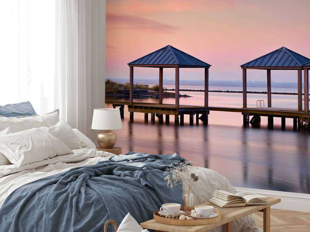 Muelle de baño al amanecer