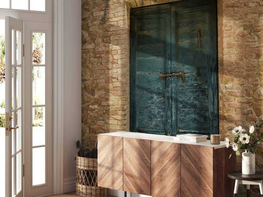 Puertas antiguas en Italia
